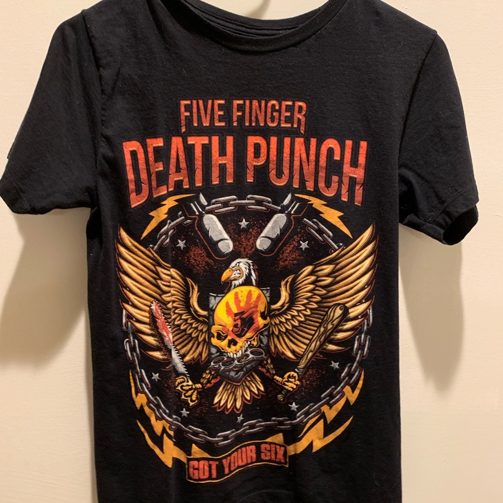 T shirt